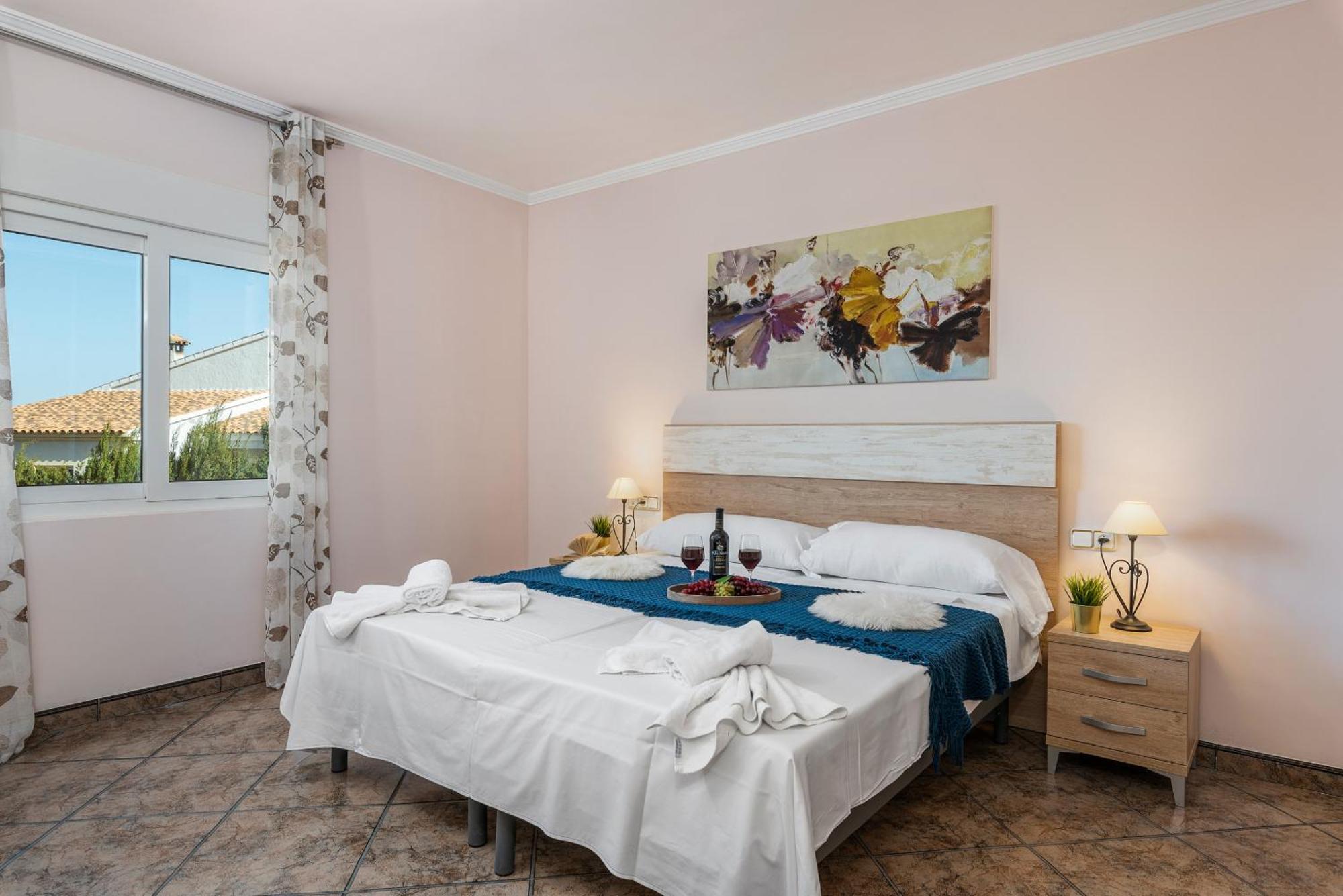 Villa Fina - Plusholidays กัลเป ภายนอก รูปภาพ